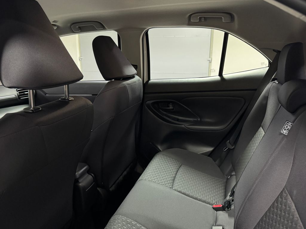 toyota-yaris-cross-comfort-1-5-hybrid-fwd-116k - 9