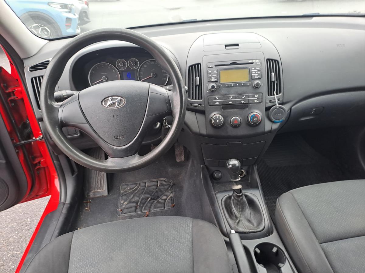 hyundai-i30-1-4-i - 8