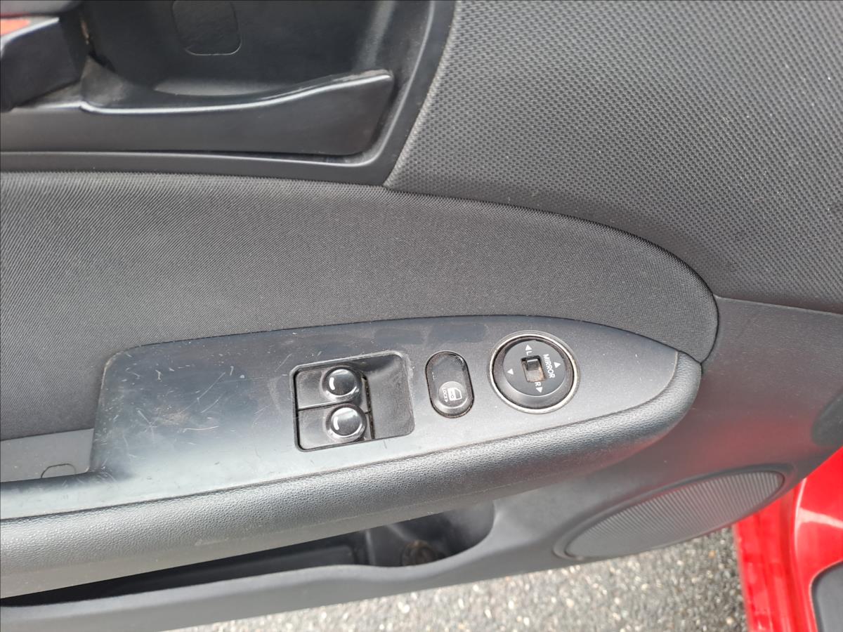 hyundai-i30-1-4-i - 9