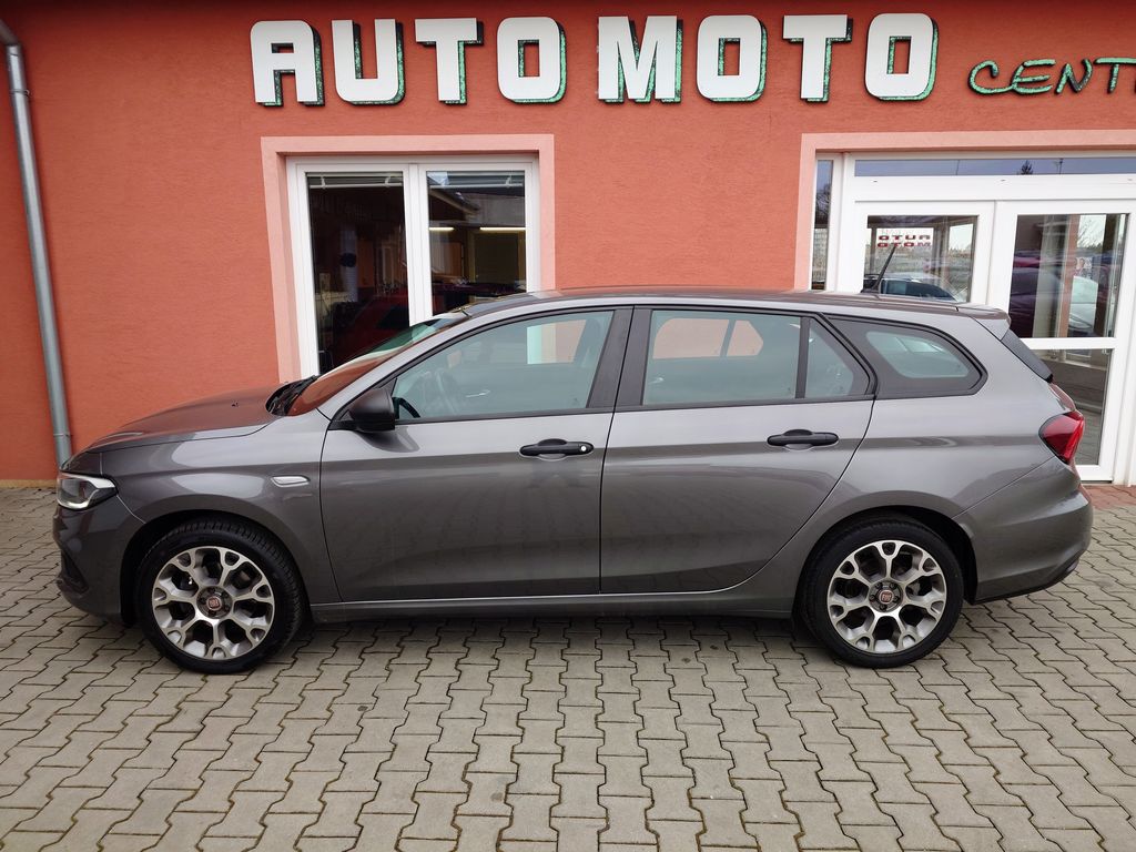 fiat-tipo-1-6-m-jet-city-life-96-kw - 1