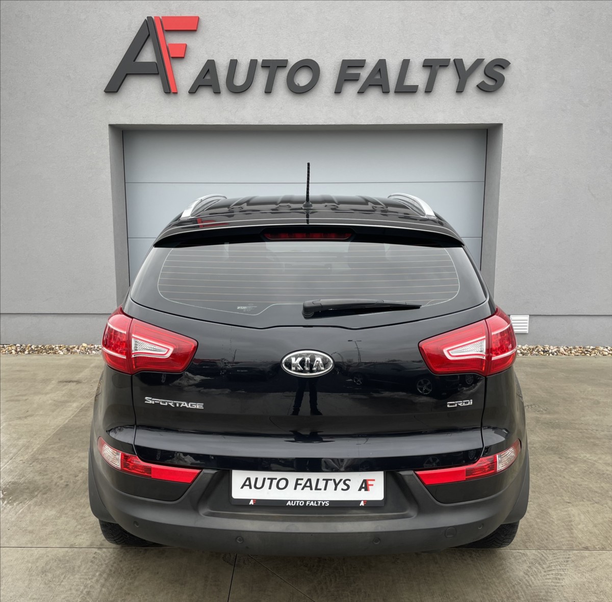 kia-sportage-2-0-crdi-100kw-4x4-cr - 3