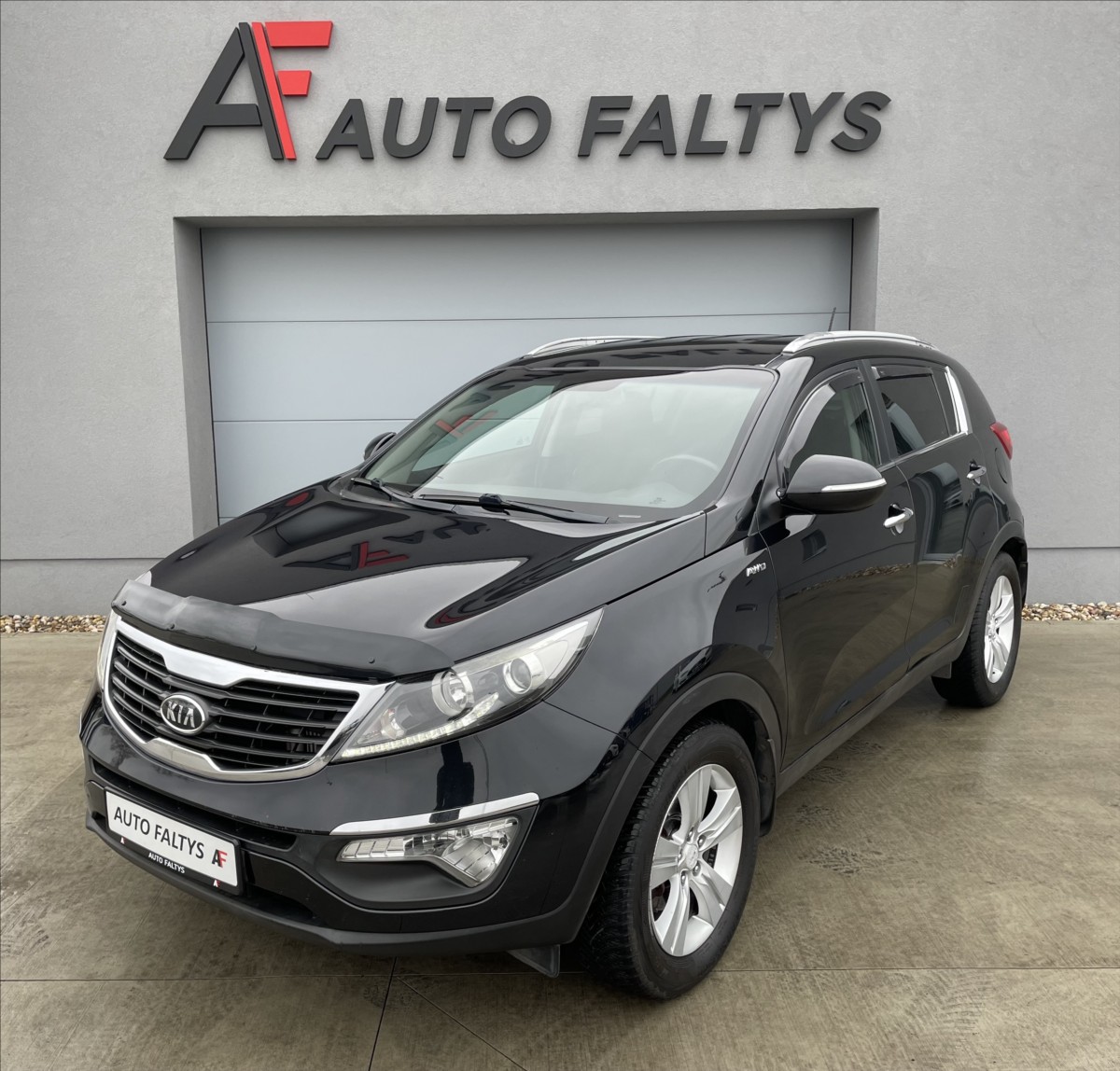 kia-sportage-2-0-crdi-100kw-4x4-cr - 6