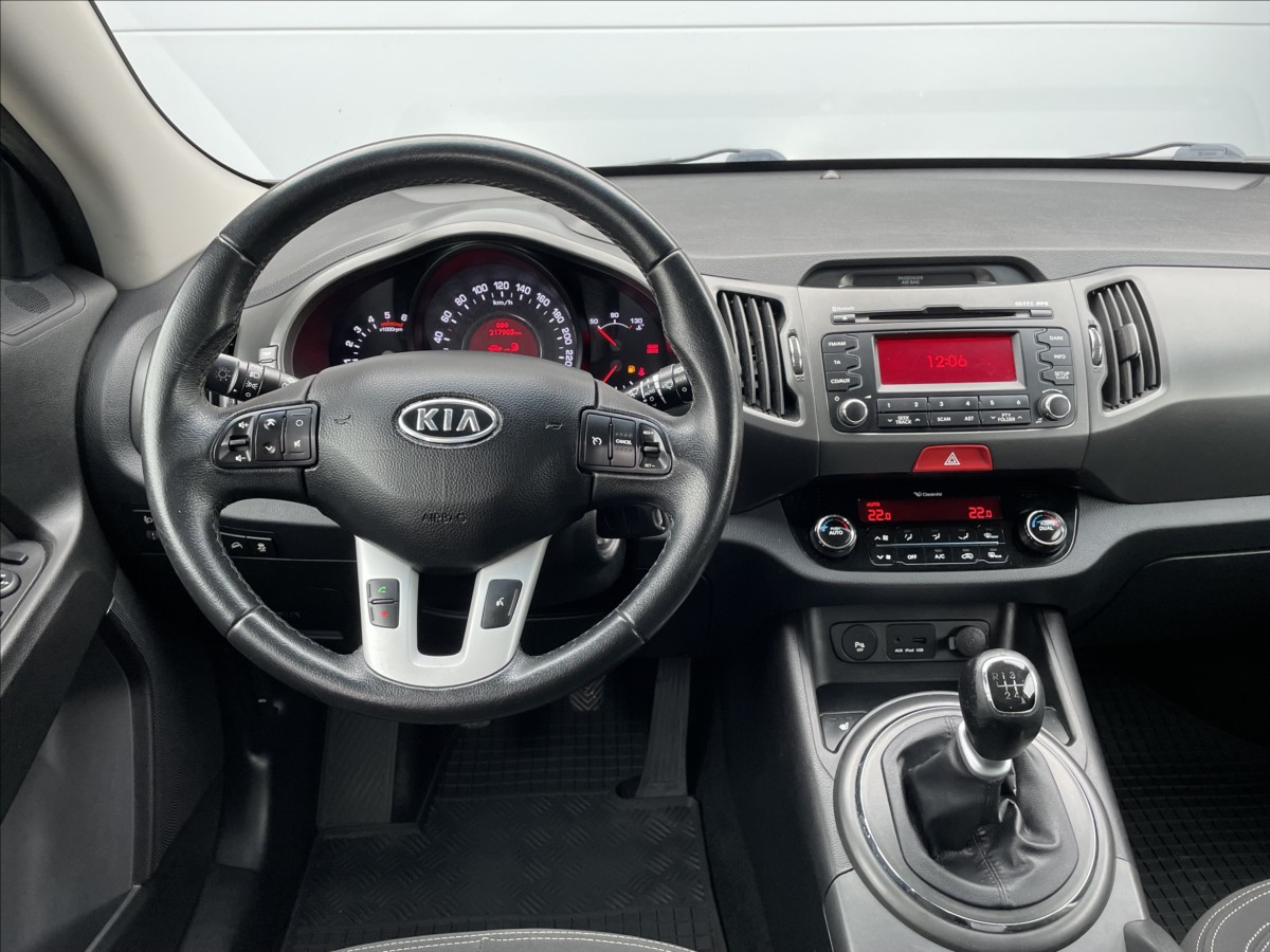kia-sportage-2-0-crdi-100kw-4x4-cr - 9