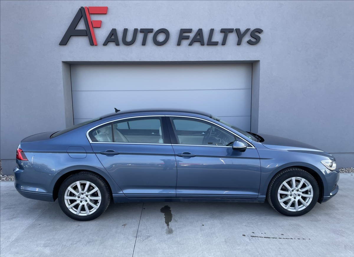 volkswagen-passat-1-8-tsi-132kw-cr-manual-navi - 1