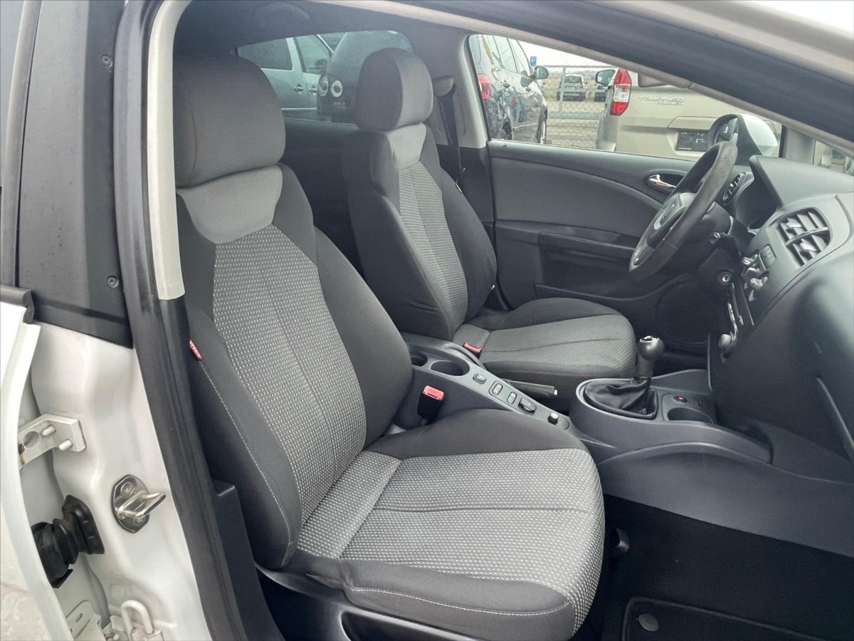 seat-leon-1-4-16v - 9