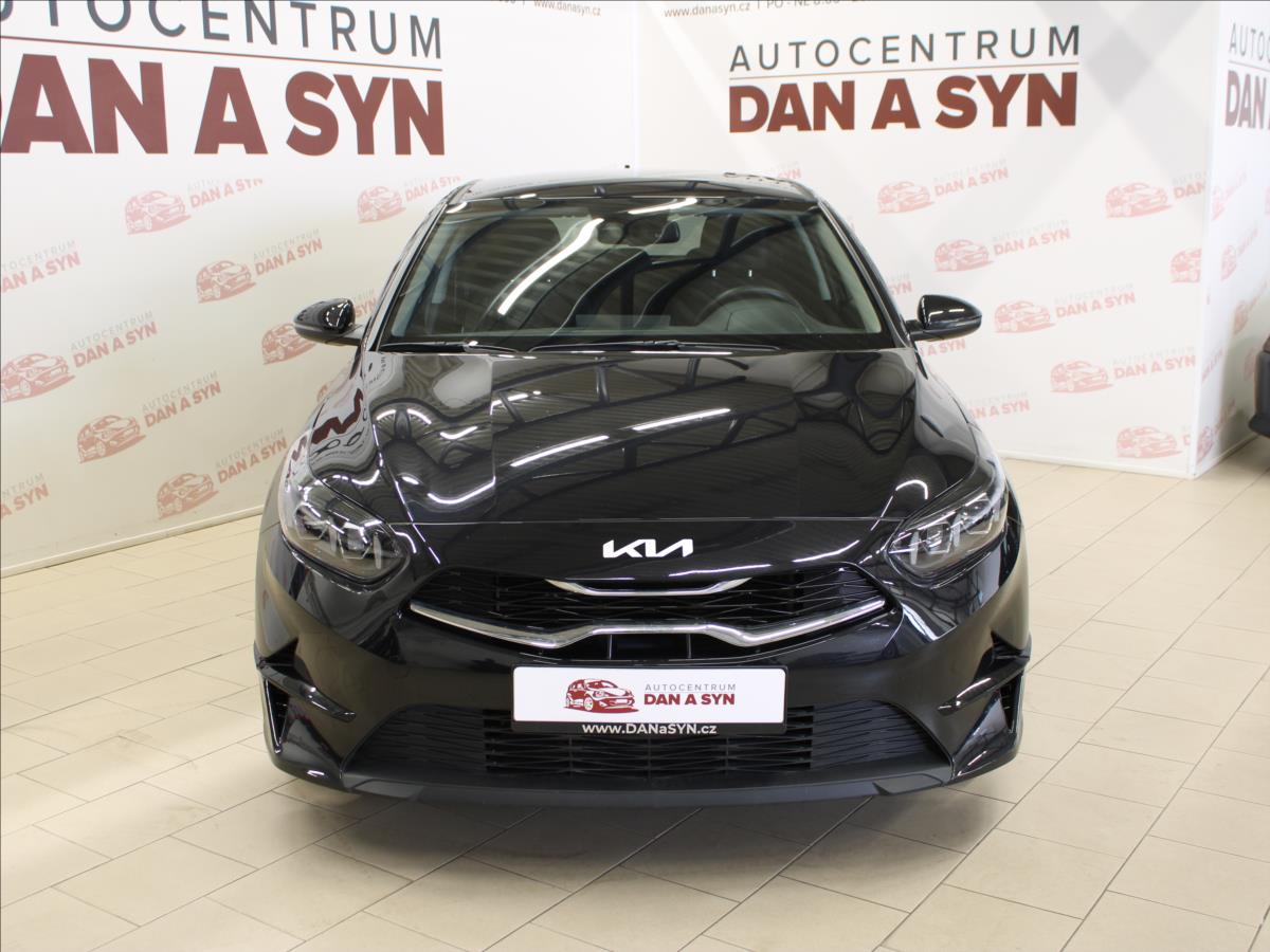 kia-ceed-1-5-117-kw-1-majitel-cz - 1