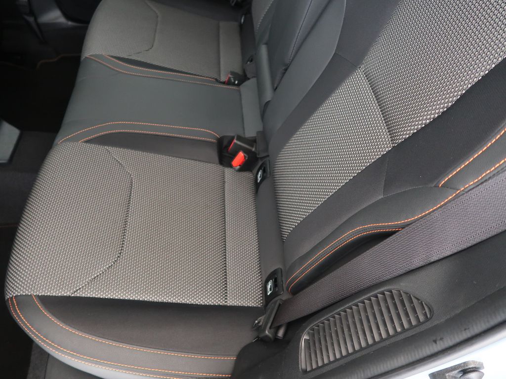 subaru-xv-2-0ie-boxer-110kw-4x4-automat - 9