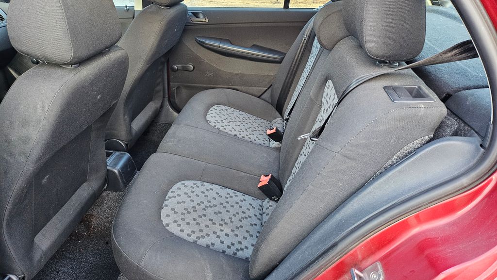 skoda-fabia-1-2i-potk-do-10-2027 - 6