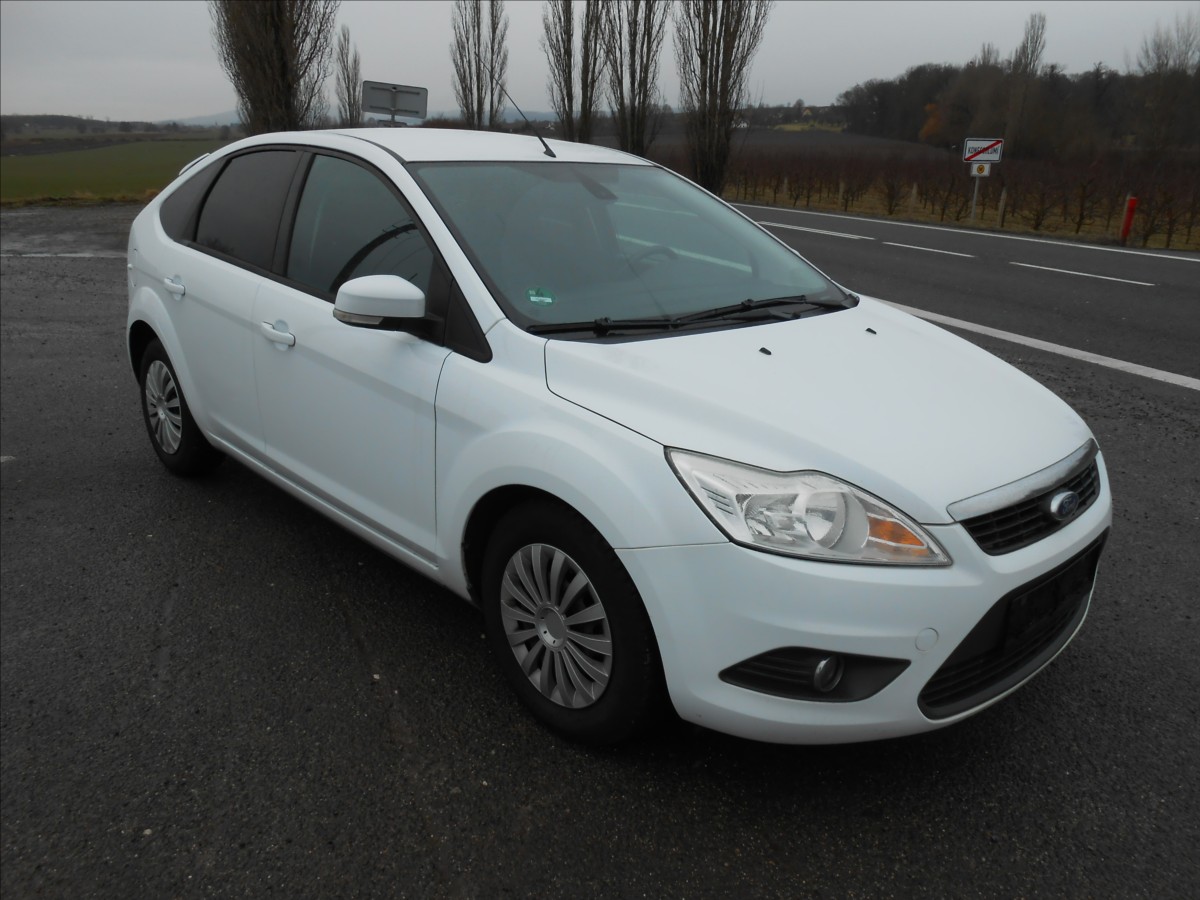 ford-focus-1-6-74-kw-klima-serviska - 3
