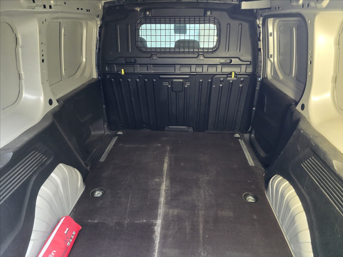 citroen-berlingo-1-5-l1h1-van - 2