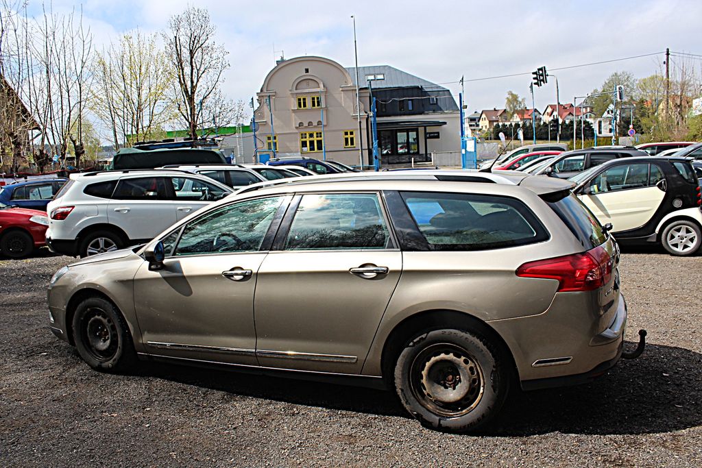 citroen-c5-2-0-hdi-103-kw-kombi - 6