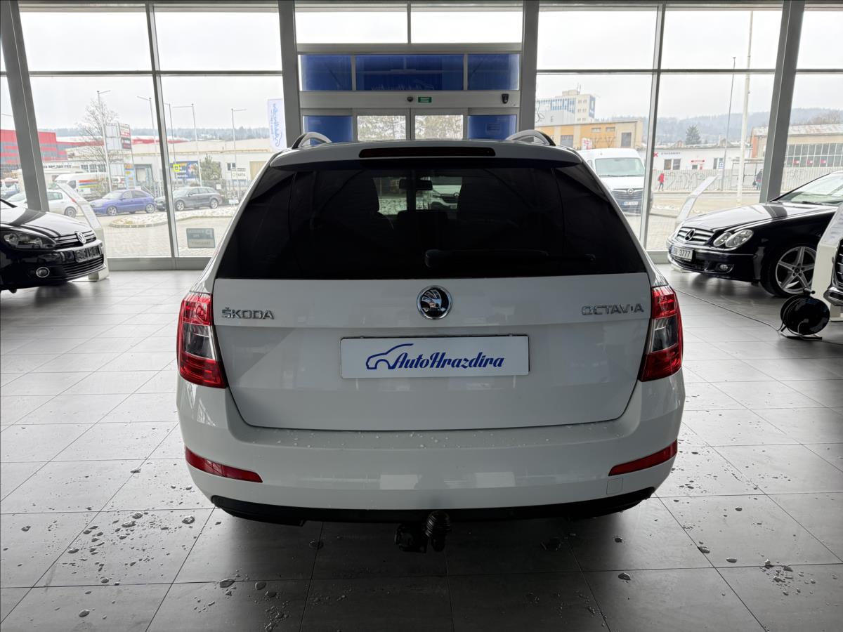 skoda-octavia-1-6-tdi-81kw-serviska-cr-tazne - 4