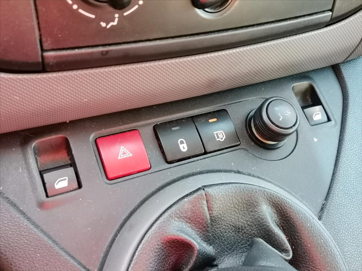 citroen-berlingo-1-6hdi-klima-temp-tazne-1-maj - 9