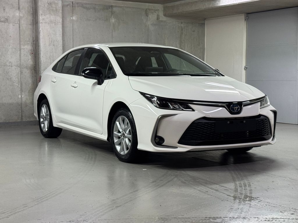 toyota-corolla-comfort-1-8-hybrid-140-k-cv - 2