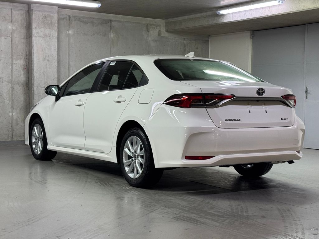 toyota-corolla-comfort-1-8-hybrid-140-k-cv - 6