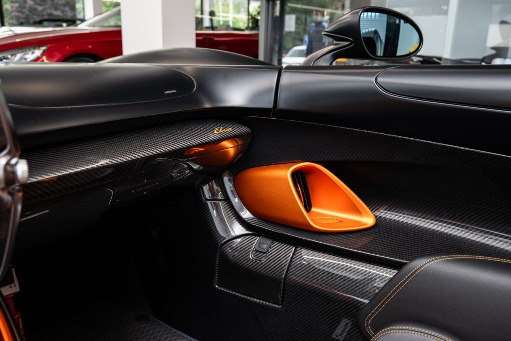 mclaren-elva-one-of-149-lift-karbon - 9