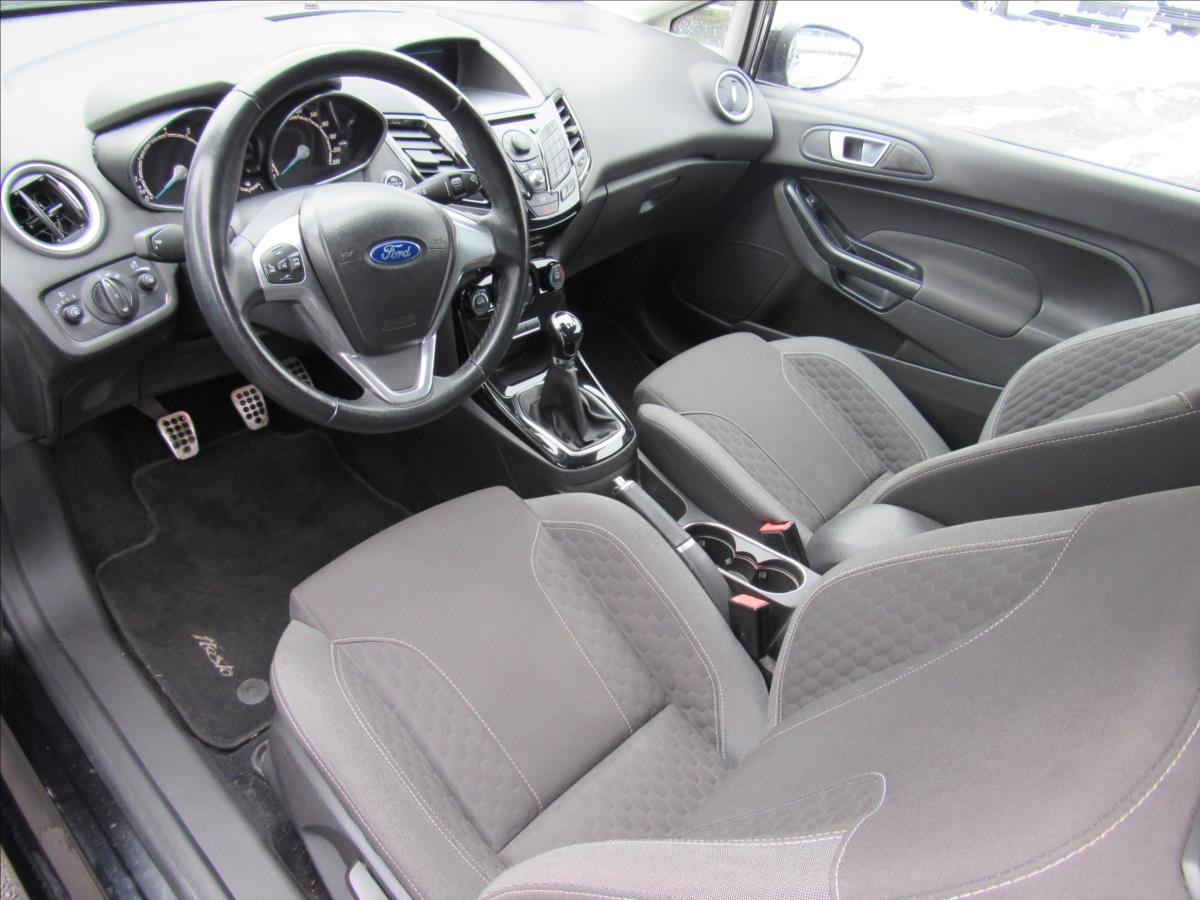 ford-fiesta-1-0-92kw-ecoboost-st-line - 8