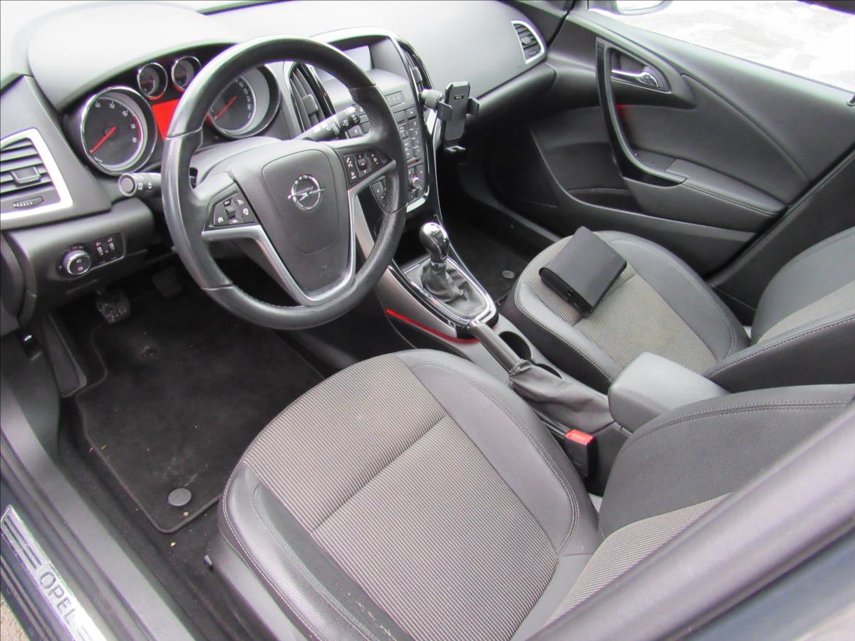 opel-astra-1-4-turbo-103kw - 8