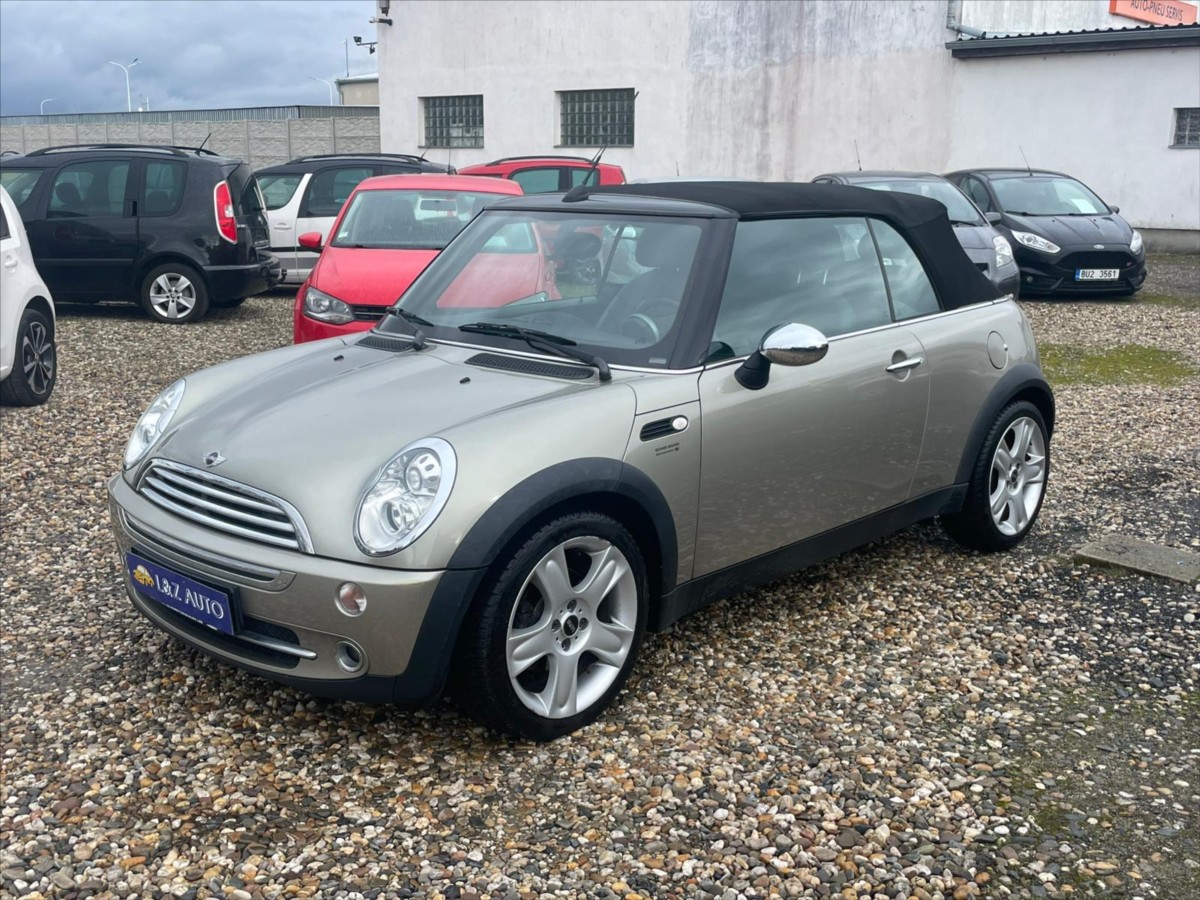 Mini Cooper 1,6 i CABRIO