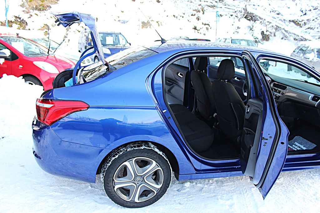 citroen-c-elysee-1-2i-61-kw-klima - 9