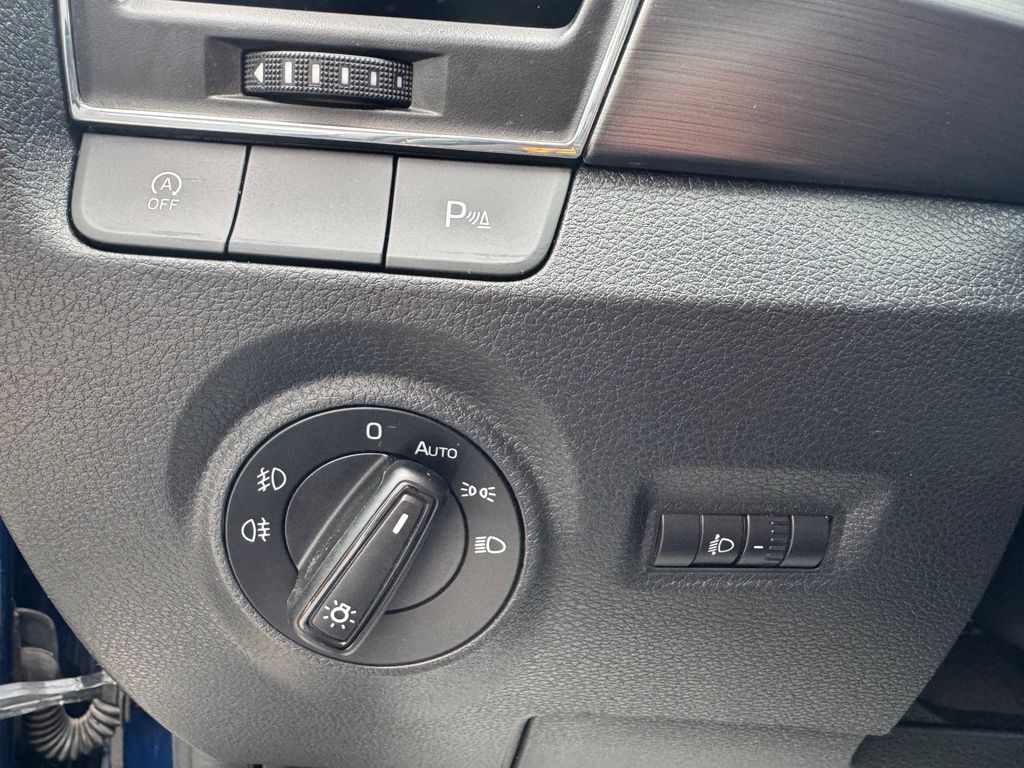 skoda-fabia-1-2-tsi-ambition-joy - 6