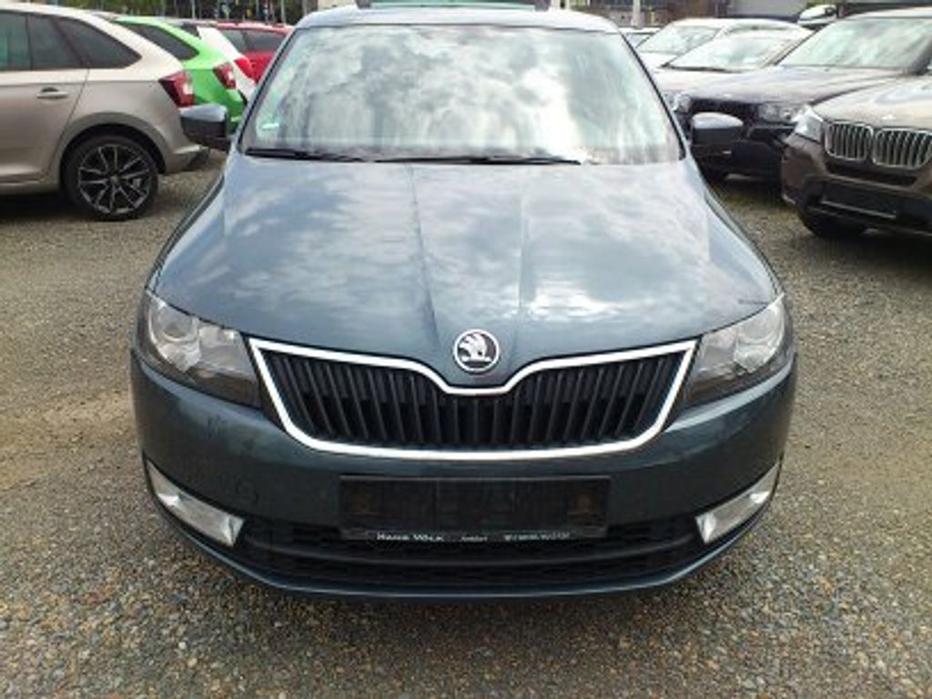 skoda-rapid-1-2-tsi-63-kw-navigace-klima - 4