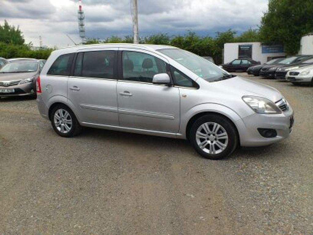 opel-zafira-1-8-i-103-kw-7-mist - 3