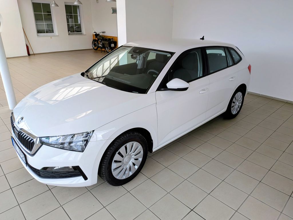 skoda-scala-ambition-1-0-tsi-81-kw - 2