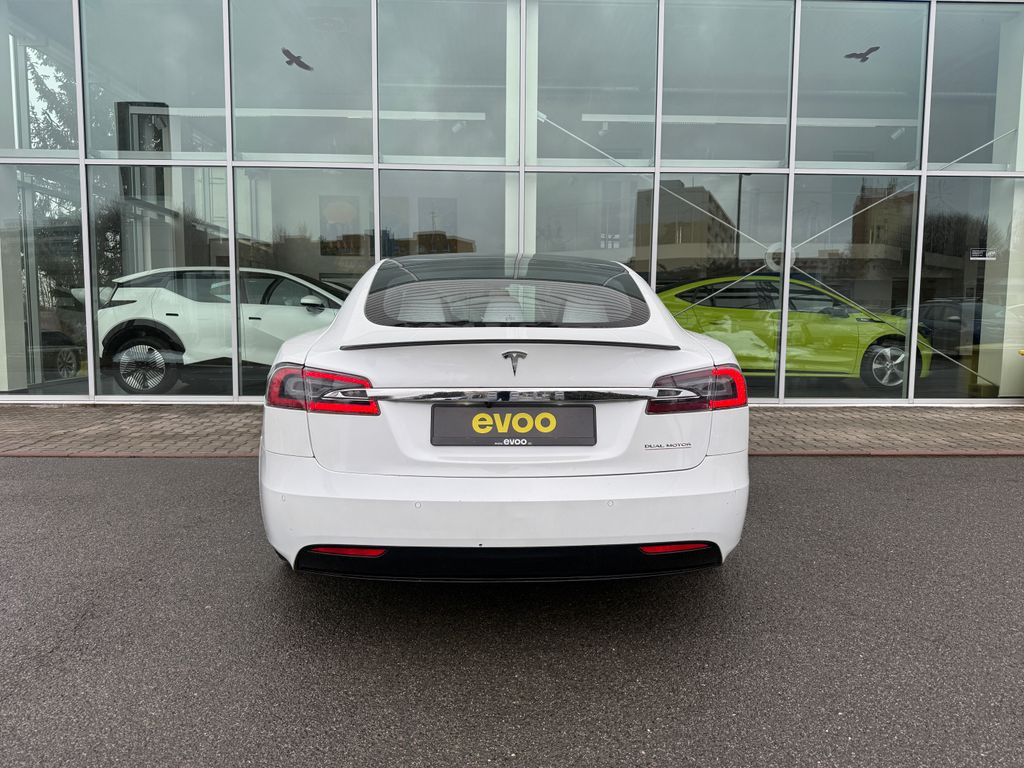 tesla-model-s-raven-fsd-ludi-nova-baterie - 4