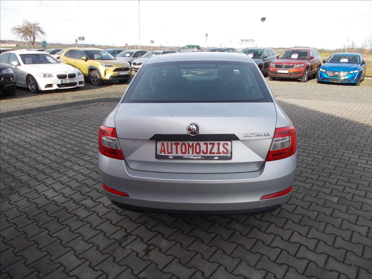 skoda-octavia-1-6-tdi-digiklima-nova-stk-iii - 9