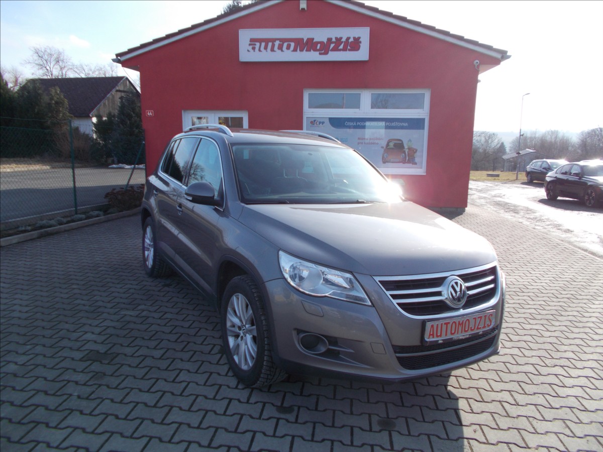 Volkswagen Tiguan 2,0 TDI 4x4 DIGIKLIMA NOVÉ STK PĚKNÉ