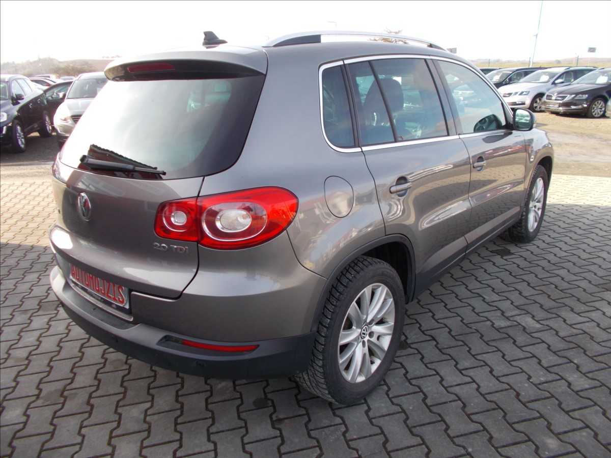 volkswagen-tiguan-2-0-tdi-4x4-digiklima-nove-stk-pekne - 8