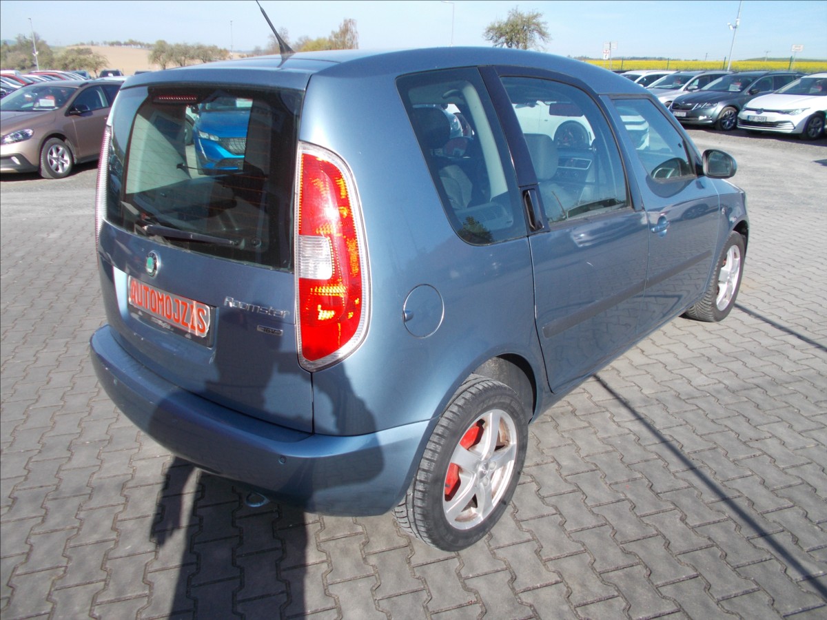 skoda-roomster-1-4-16v-coc-list-nova-stk-panorama - 8