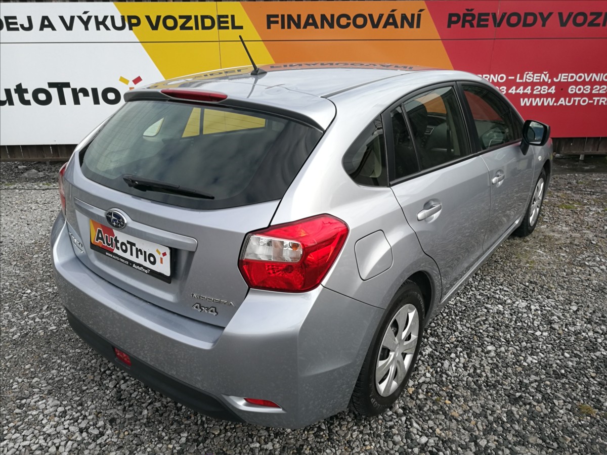 subaru-impreza-1-6-i-4x4-aut - 2