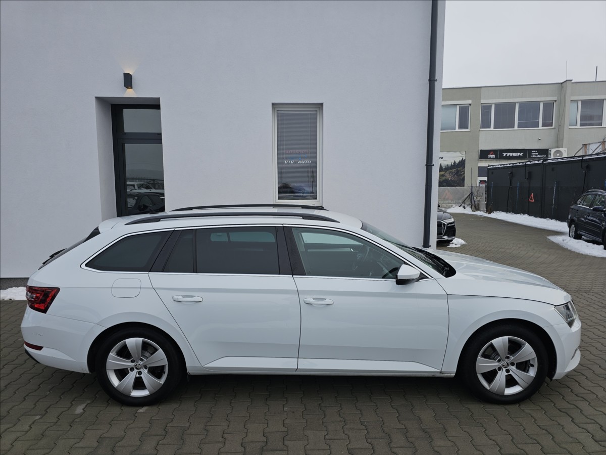 skoda-superb-iii-2-0tdi-4x4-ambition - 4