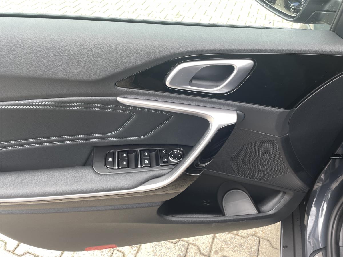 kia-xceed-1-0-mhev-7dct-steel-edition-akce - 8