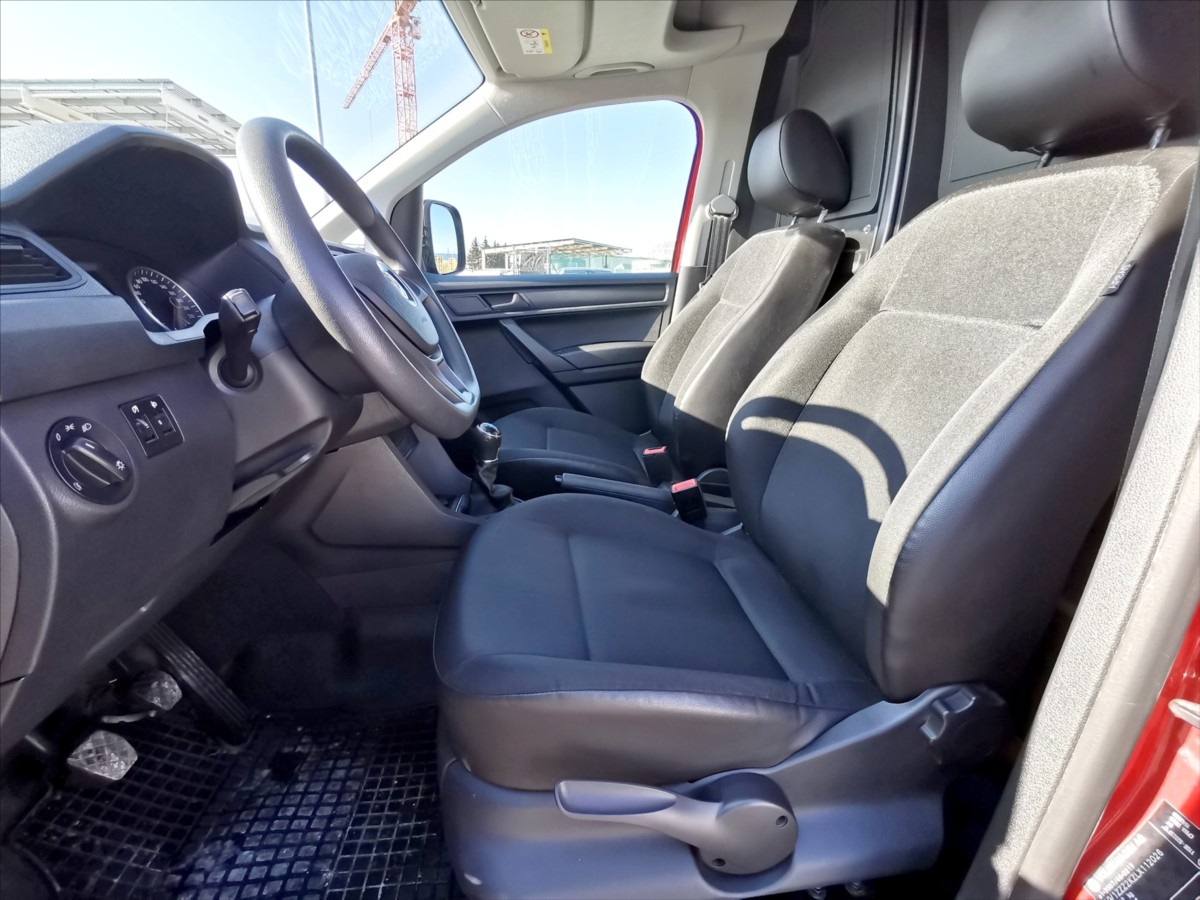 volkswagen-caddy-1-4tgi-81kw-maxi-poj-dilna-cr - 4