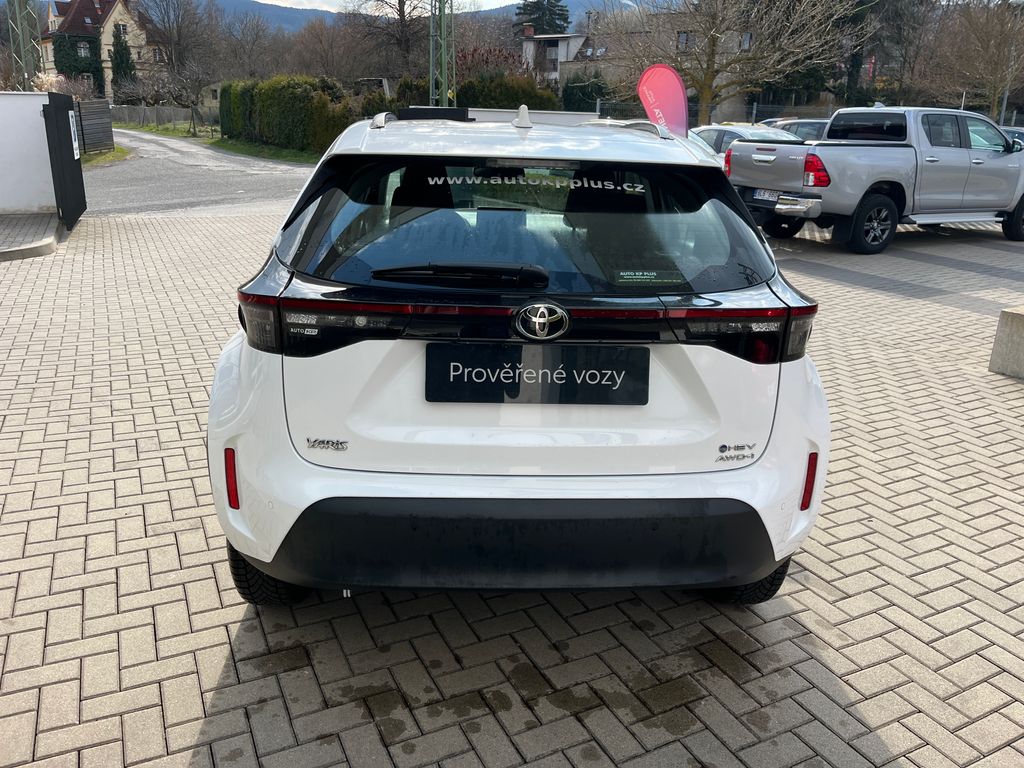 toyota-yaris-cross-1-5-hybrid-e-cvt-4x4-comfort - 4