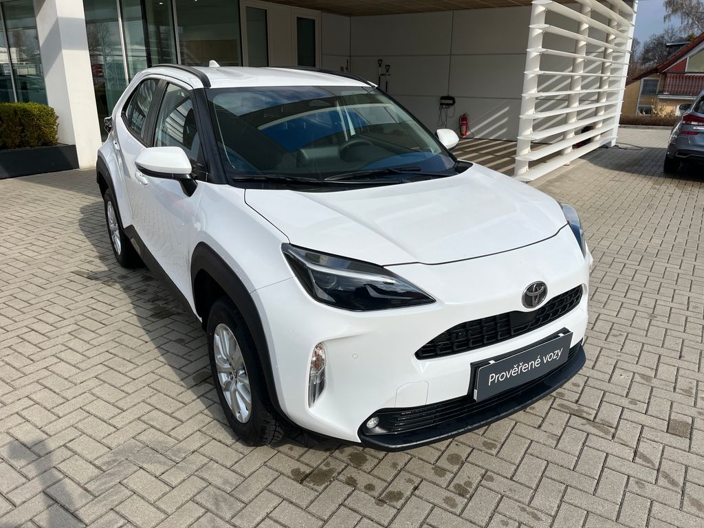 toyota-yaris-cross-1-5-hybrid-e-cvt-4x4-comfort - 7