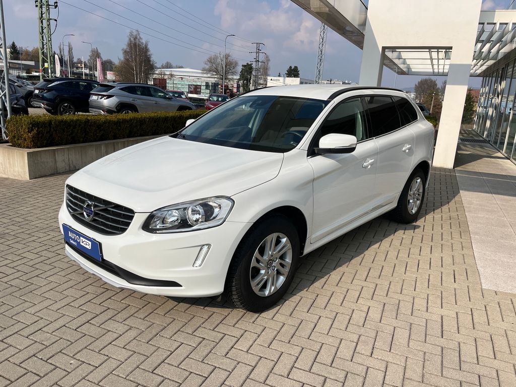 volvo-xc60-2-4-d4-awd-momentum-cr - 1