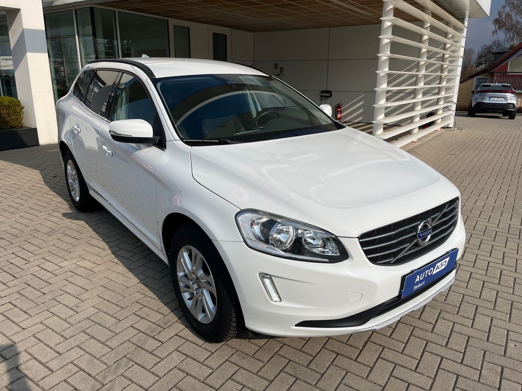 volvo-xc60-2-4-d4-awd-momentum-cr - 7