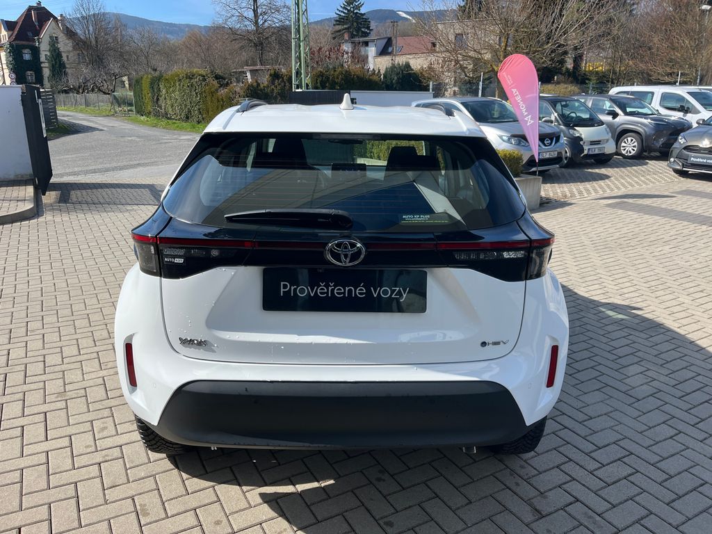 toyota-yaris-cross-1-5-hybrid-e-cvt-comfort - 4