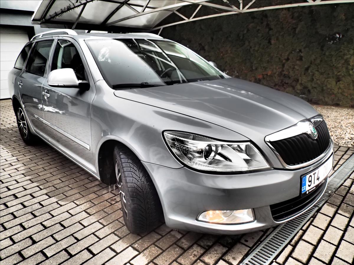 skoda-octavia-1-6-cr-2-majitel - 2