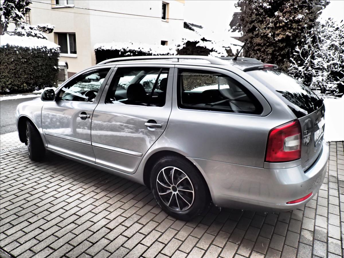 skoda-octavia-1-6-cr-2-majitel - 4