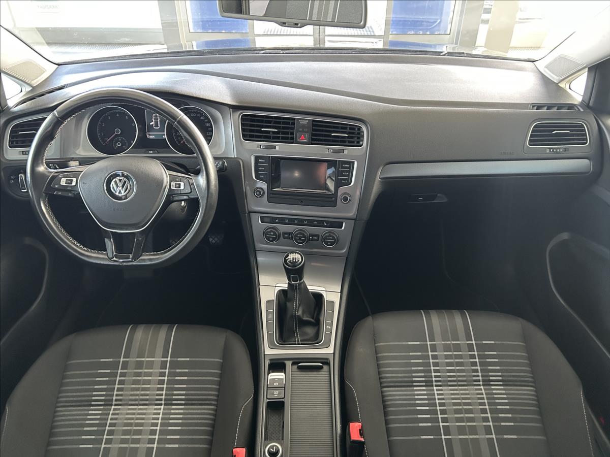 volkswagen-golf-1-2-tsi-lounge-serviska-2-maj - 7
