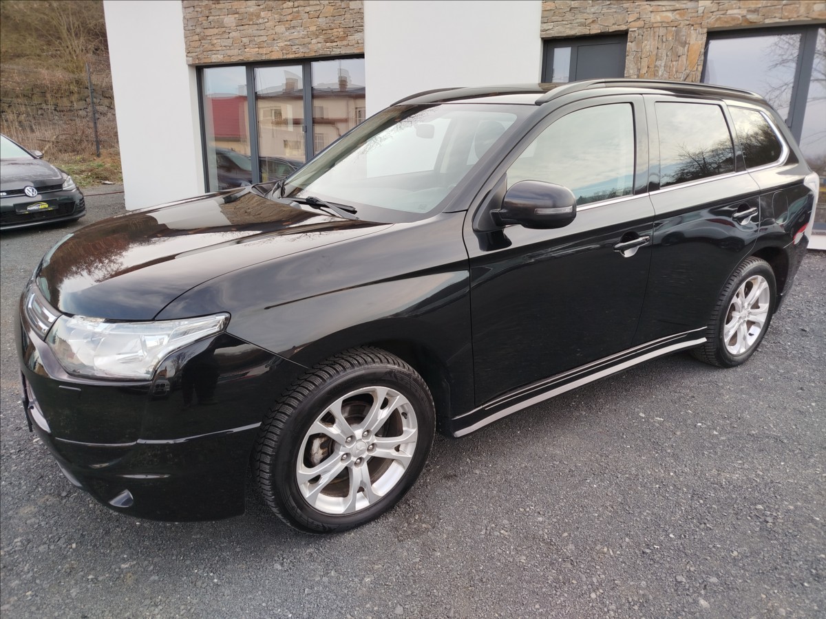 mitsubishi-outlander-2-3-d-110kw-automat-7-mist - 1