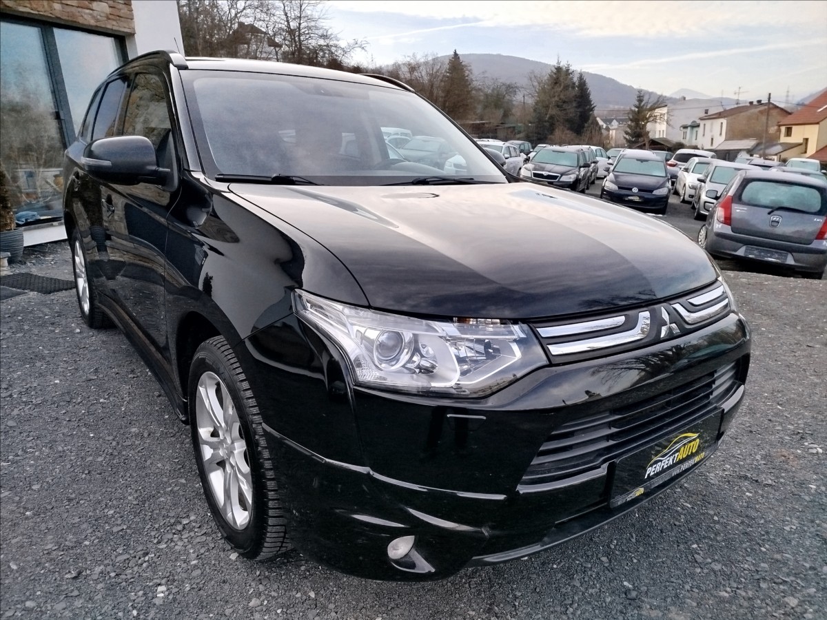 mitsubishi-outlander-2-3-d-110kw-automat-7-mist - 8