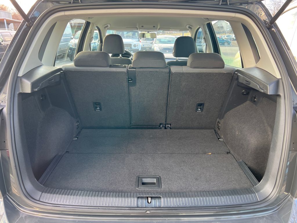 volkswagen-golf-sportsvan-1-2-tsi-servis-zaruka - 5