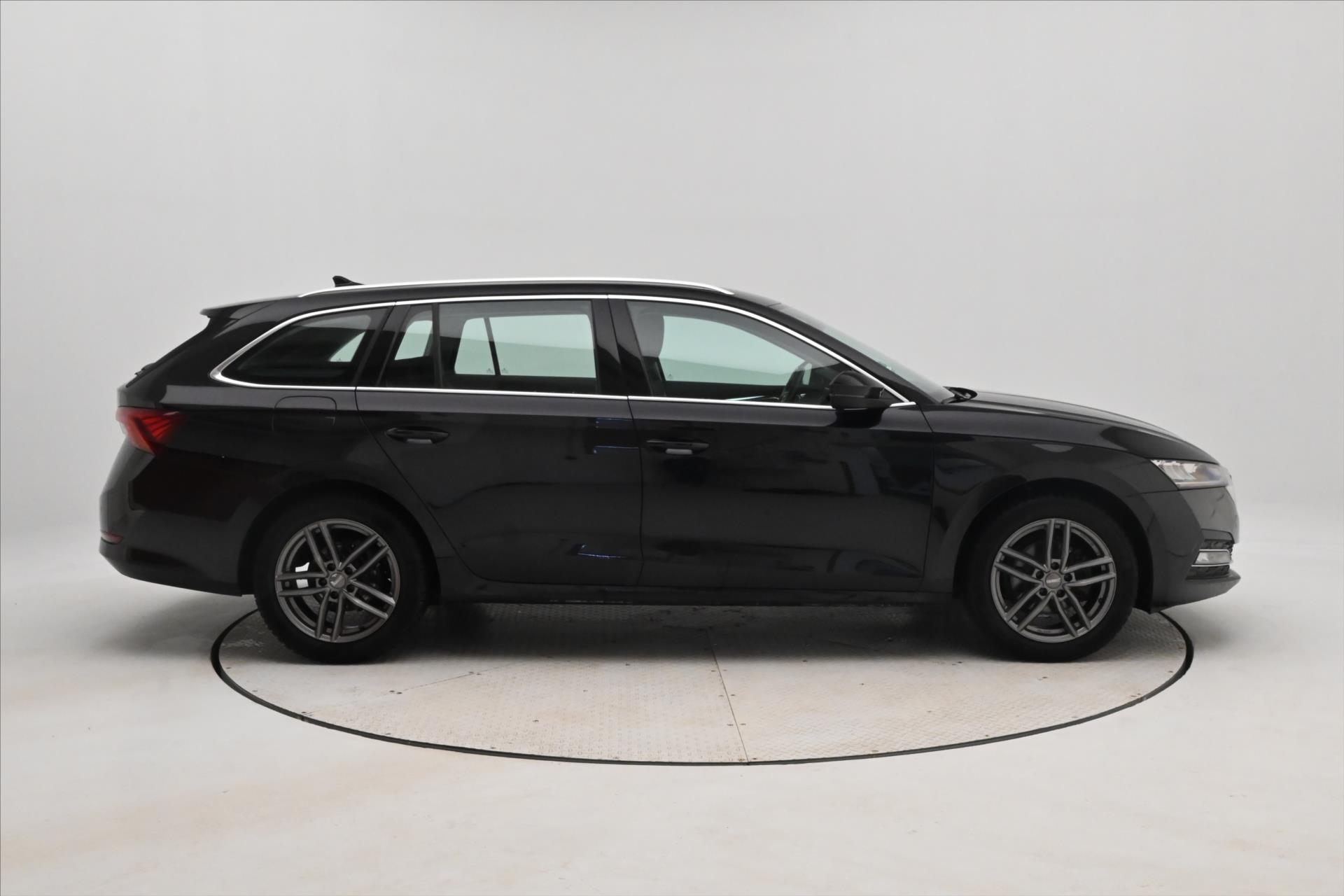skoda-octavia-2-0-tdi-110kw-dsg-style-zaruka-az-5-let - 3