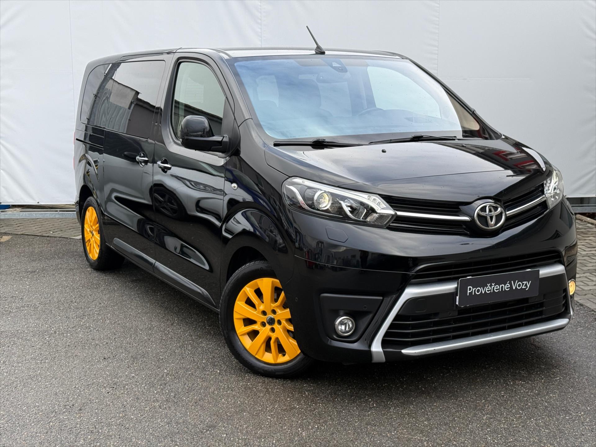 toyota-proace-verso-2-0-l1-8mist-selection - 2